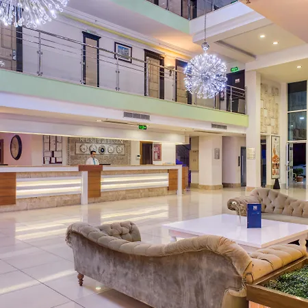 Hotel Sealife Family 5*