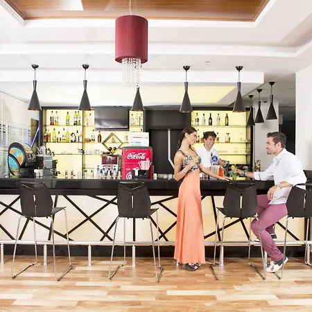 Sealife Family Hotel 5*