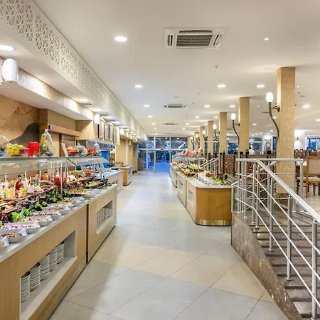 Sealife Family Hotel 5*