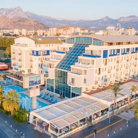 Hotel Sealife Family